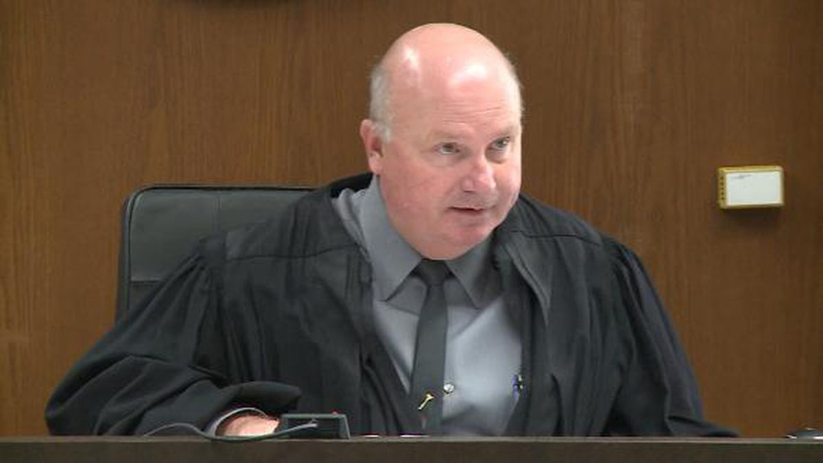 Lenz Set To Retire From Eau Claire County Bench Lenz Set To Retire From Eau Claire County Bench