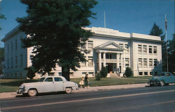 Josephine County Court House Grants Pass OR Postcard