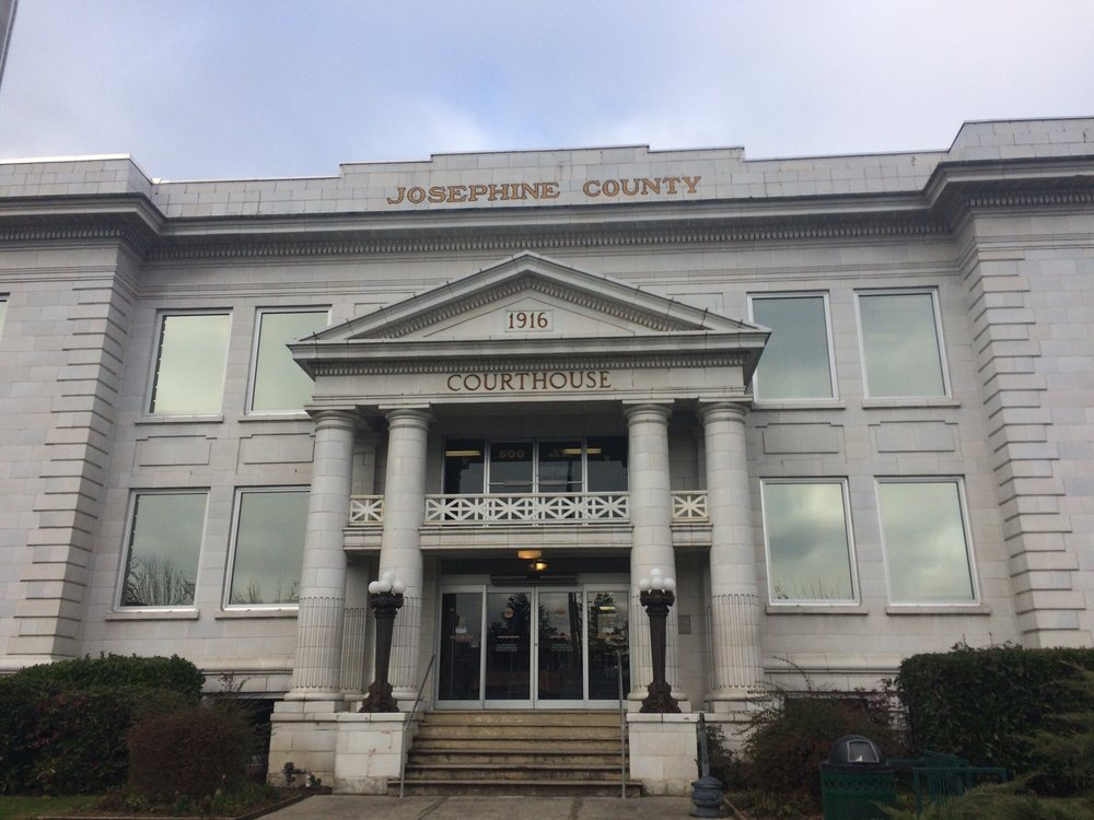 Josephine County Courthouse Courthouses 500 NW 6th St Grants Pass 