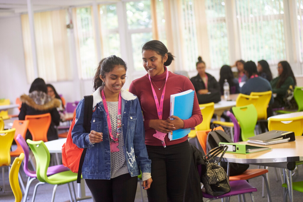Woodford County High School For Girls Admission To Sixth Form